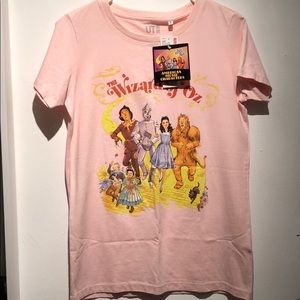 Uniqlo Pink The Wizard of Oz Graphic Tee